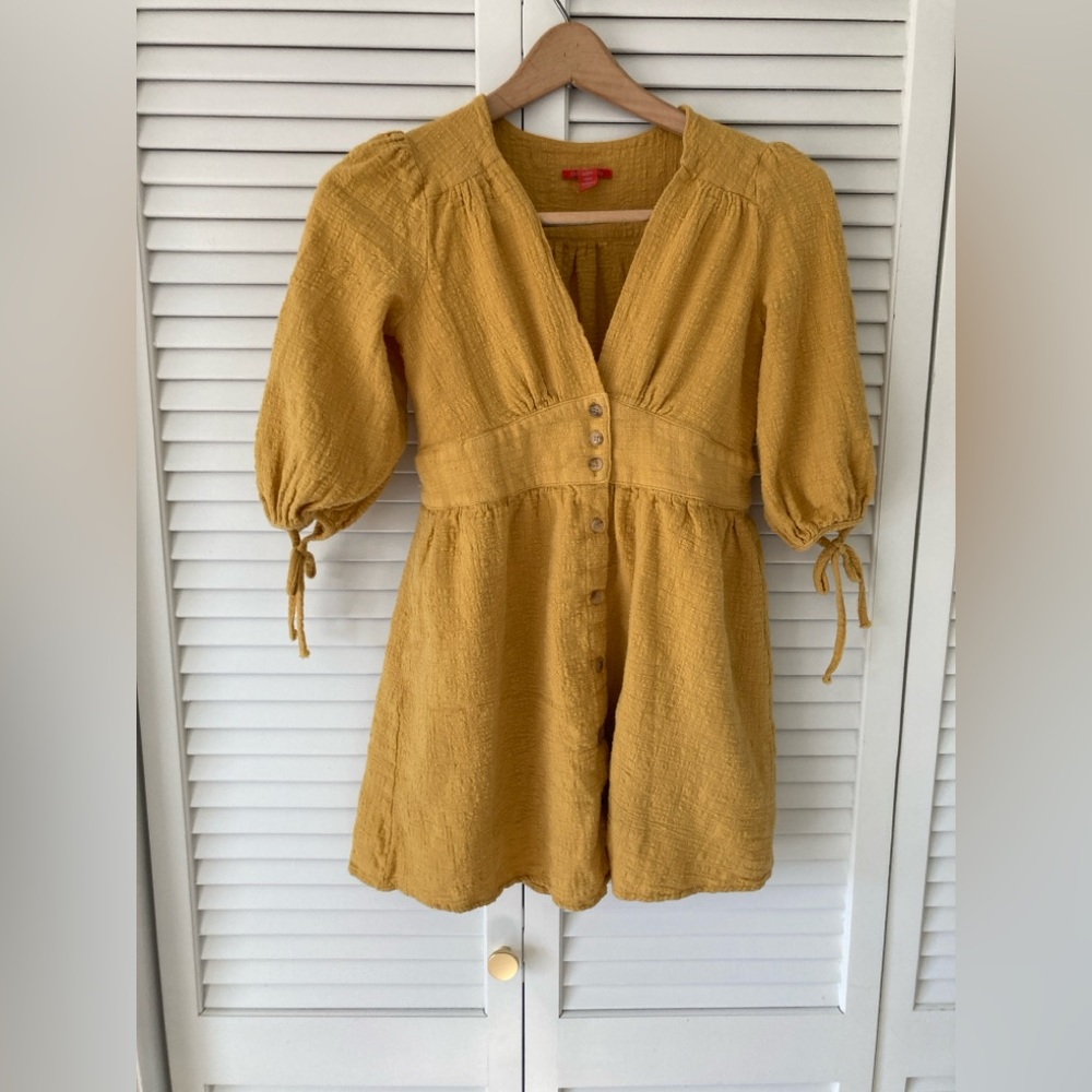 Chelsea & Violet Mustard Yellow Cotton Rayon Women's Top Size Small